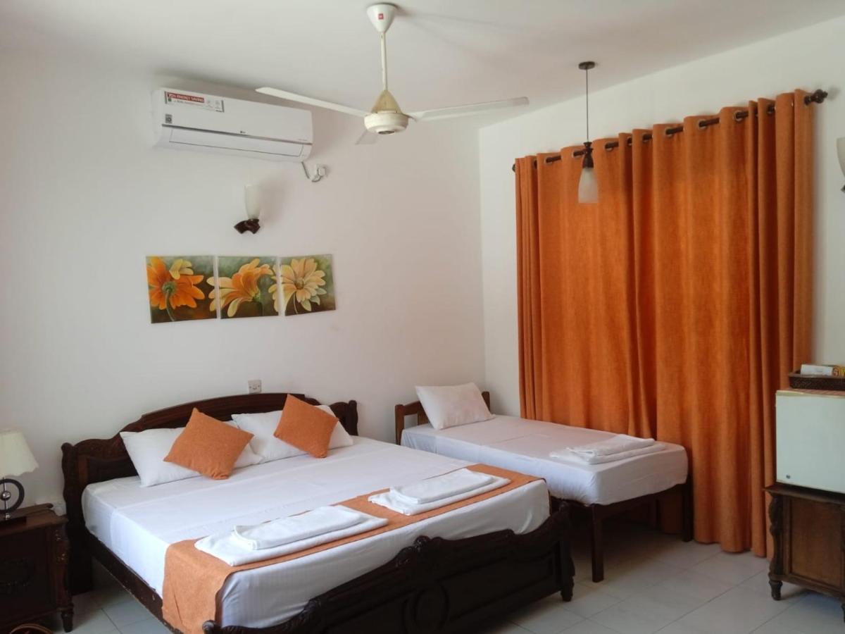 Elegance Oasis, Colombo 3 Hotell Eksteriør bilde